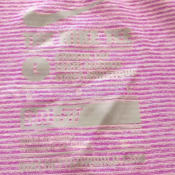 Nike Dri-Fit Striped V Neck Tshirt - Picture 10 of 11